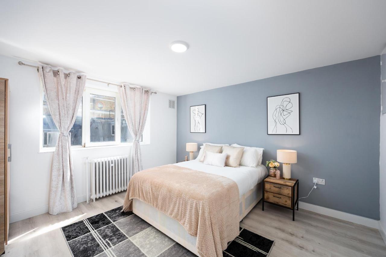 Spacious 4 Bedroom House Next To Kensington Palace London Exterior photo