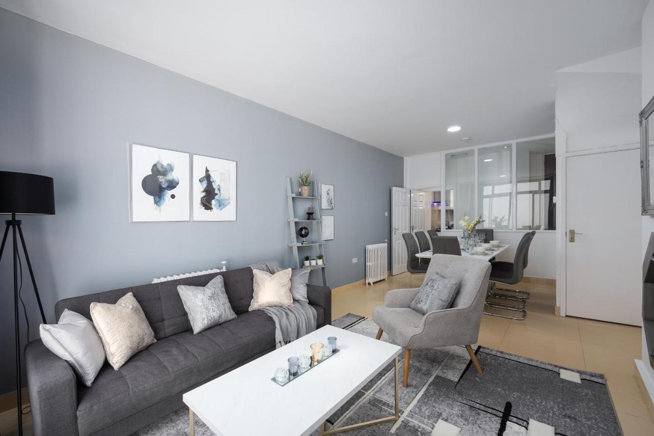 Spacious 4 Bedroom House Next To Kensington Palace London Exterior photo