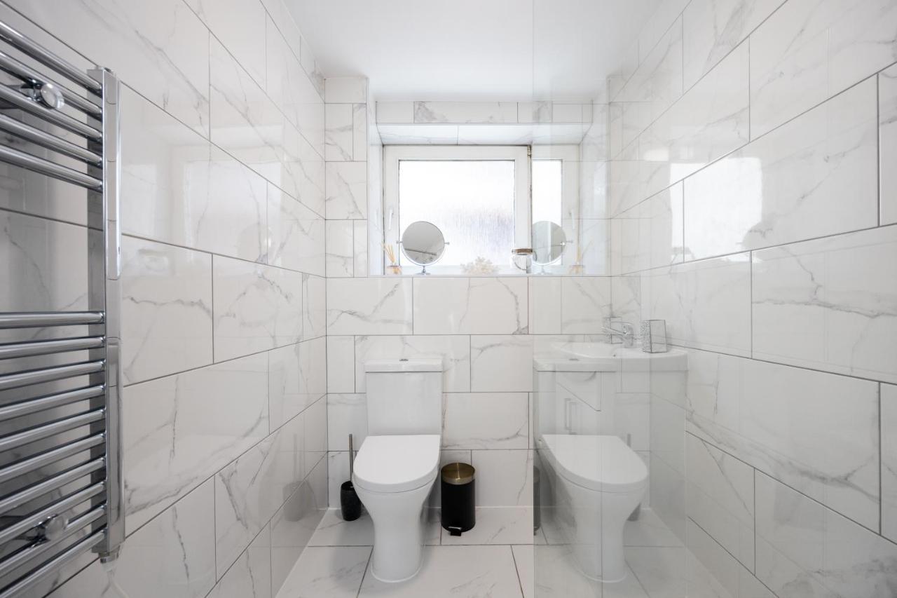 Spacious 4 Bedroom House Next To Kensington Palace London Exterior photo