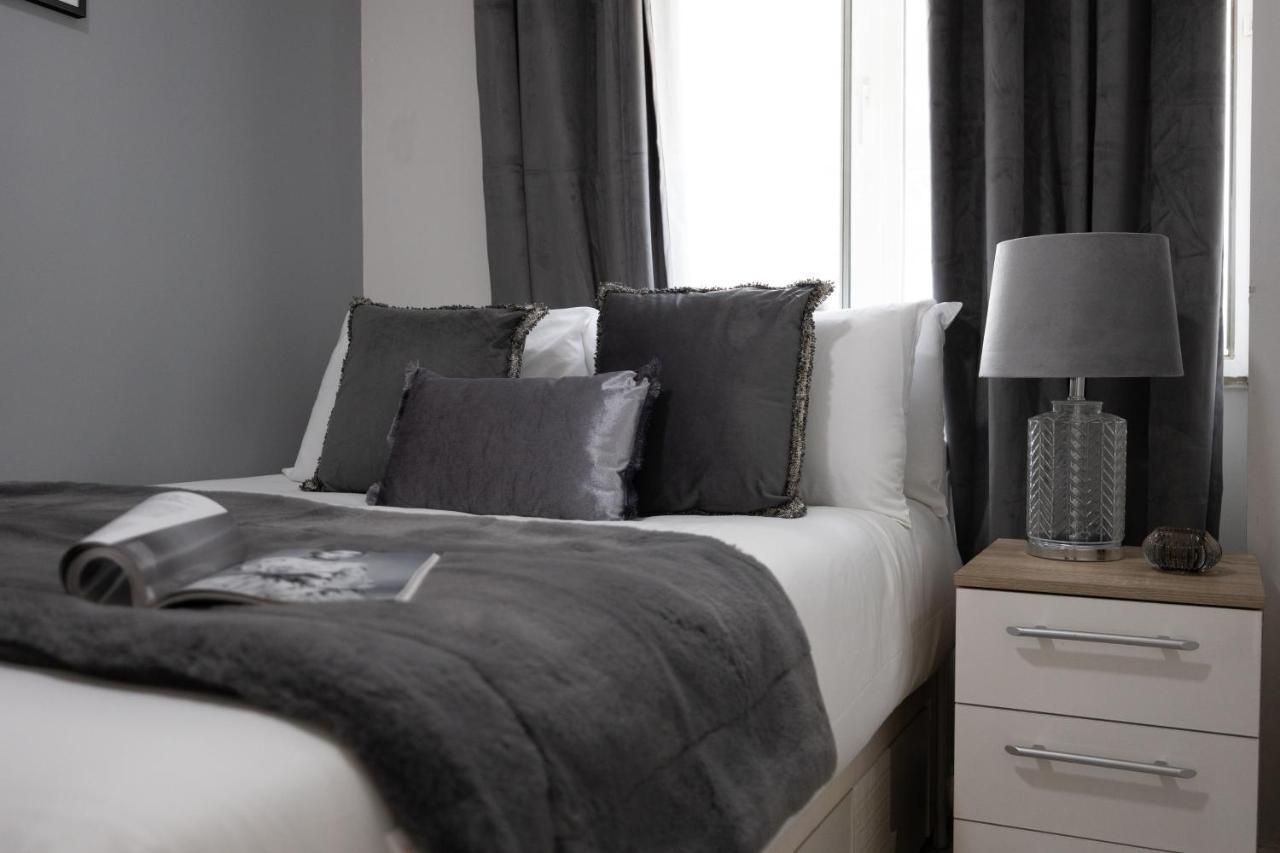 Spacious 4 Bedroom House Next To Kensington Palace London Exterior photo