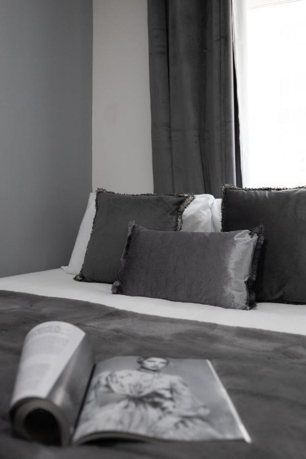 Spacious 4 Bedroom House Next To Kensington Palace London Exterior photo