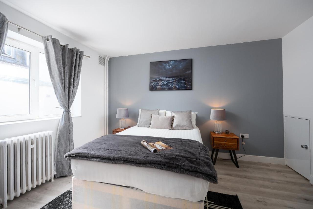 Spacious 4 Bedroom House Next To Kensington Palace London Exterior photo