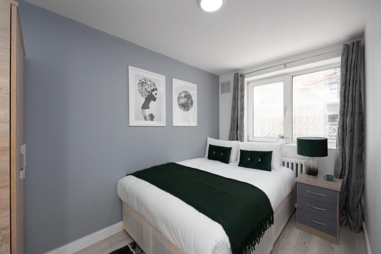 Spacious 4 Bedroom House Next To Kensington Palace London Exterior photo